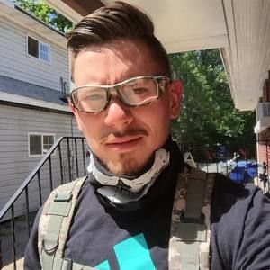 Meet your Posher, Juan